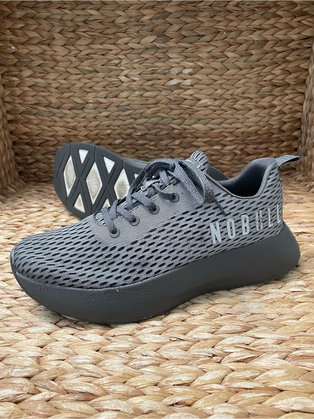 Nobull Journey Dark Gray Sneakers Running and High-Intensity‎ Training